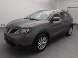 Used 2018 Nissan Rogue Sport SV image 2
