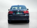 Used 2013 Volkswagen Passat TDI SE image 5