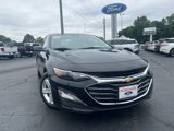 Used 2023 Chevrolet Malibu LT image 2