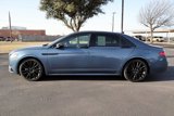 Used 2018 Lincoln Continental Select image 2