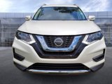 Used 2020 Nissan Rogue SV image 3