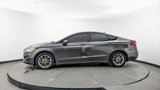Used 2020 Ford Fusion SE image 3