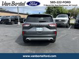 Used 2022 Ford Escape SE image 5