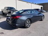 Used 2022 Nissan Altima 2.5 SV image 5