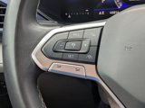 Used 2024 Volkswagen Taos SE image 4