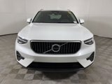 Used 2025 Volvo XC40 B5 Plus image 3