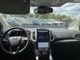 Used 2021 Ford Edge Titanium image 3