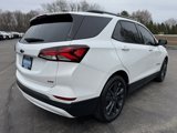 Used 2022 Chevrolet Equinox RS w/ Infotainment Package image 3