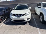 Used 2015 Nissan Rogue SV w/ SV Premium Package image 2