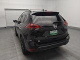 Used 2018 Nissan Rogue SV image 5