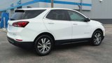 Certified 2022 Chevrolet Equinox LT image 2