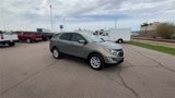 Used 2018 Chevrolet Equinox LT image 2