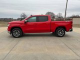Used 2023 Chevrolet Silverado 1500 LT image 2