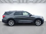 Certified 2020 Ford Explorer Platinum w/ Premium Technology Package image 2