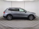 Certified 2019 Volkswagen Tiguan SE w/ Panoramic Sunroof Package image 5
