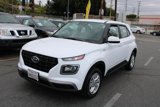 Used 2021 Hyundai Venue SE image 3