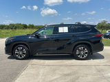 Used 2021 Toyota Highlander XLE image 5