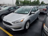 Used 2017 Ford Focus SE image 3