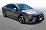 Used 2018 Toyota Camry SE image 2