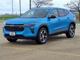 New 2025 Chevrolet Trax RS w/ Sunroof Package image 2