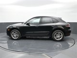 Certified 2021 Porsche Macan image 2
