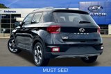 Certified 2024 Hyundai Venue SEL image 4