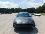 New 2025 Hyundai Elantra SE image 2
