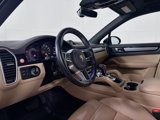 Certified 2022 Porsche Cayenne Platinum Edition image 4