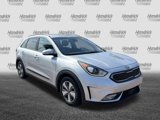 Used 2019 Kia Niro EX image 2