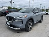 Used 2022 Nissan Rogue Platinum w/ Head-Up Display Package image 2
