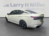 Certified 2023 Nissan Altima 2.5 SR image 3