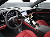 Certified 2025 Porsche Panamera 4 image 4