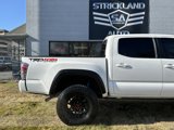 Used 2021 Toyota Tacoma TRD Off-Road image 5
