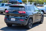 Used 2016 Jeep Cherokee Sport image 4