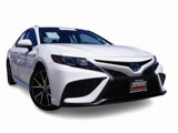 Certified 2021 Toyota Camry SE image 2