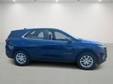 Used 2023 Chevrolet Equinox LT w/ Driver Convenience Package image 4