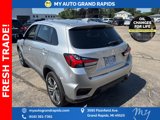 Used 2021 Mitsubishi Outlander Sport SE image 3