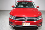 Used 2018 Volkswagen Tiguan SE w/ 18" Alloy Wheels Package image 4