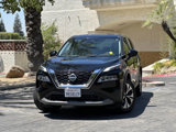 Used 2023 Nissan Rogue SV image 2