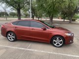 Used 2014 Ford Fusion SE image 2