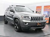 Used 2011 Jeep Grand Cherokee Limited w/ Trailer Tow Group IV image 2