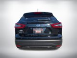 Used 2021 Nissan Rogue Sport S image 4