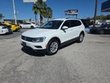 Used 2018 Volkswagen Tiguan SE w/ 3rd Row Seat Package image 3