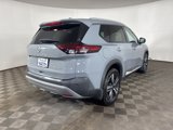 Used 2021 Nissan Rogue SL w/ Premium Package image 3