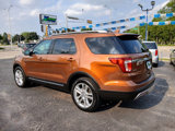 Used 2017 Ford Explorer XLT w/ Equipment Group 202A image 6