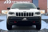 Used 2020 Jeep Cherokee Trailhawk image 2