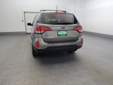 Used 2015 Kia Sorento LX image 6