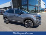 Used 2025 Nissan Kicks SR w/ Illumination Package image 3