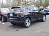 New 2025 Jeep Compass Latitude image 3