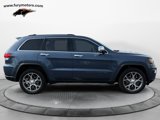 Used 2021 Jeep Grand Cherokee Limited w/ Luxury Group II image 2